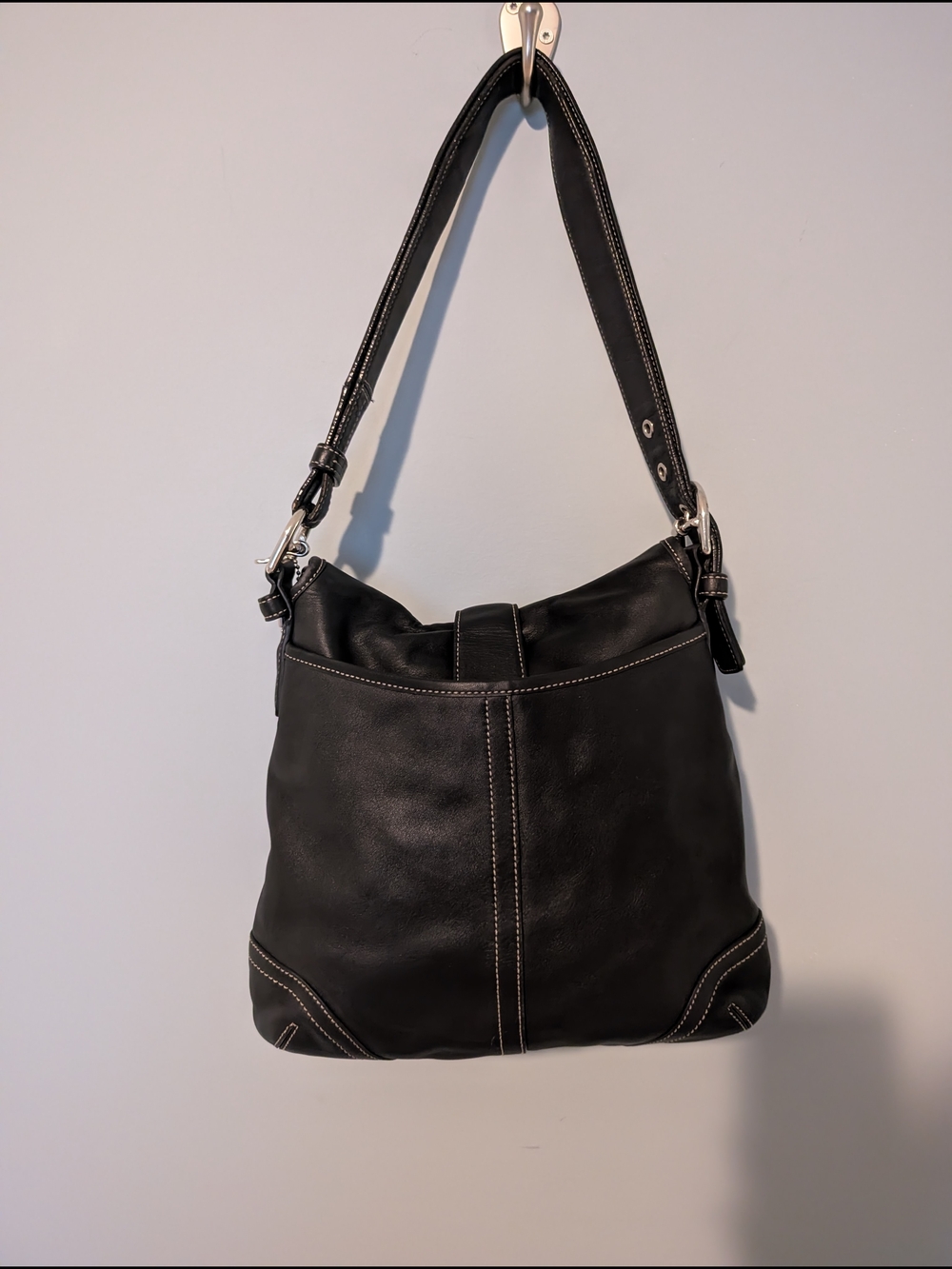 Coach 9480- Black Leather Buckle Purse. - Picture 2 of 7